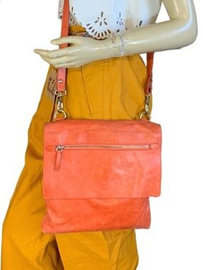 MAURIZIO TAIUTI ORANGE LEATHER CROSSBODY MESSENGER PURSE